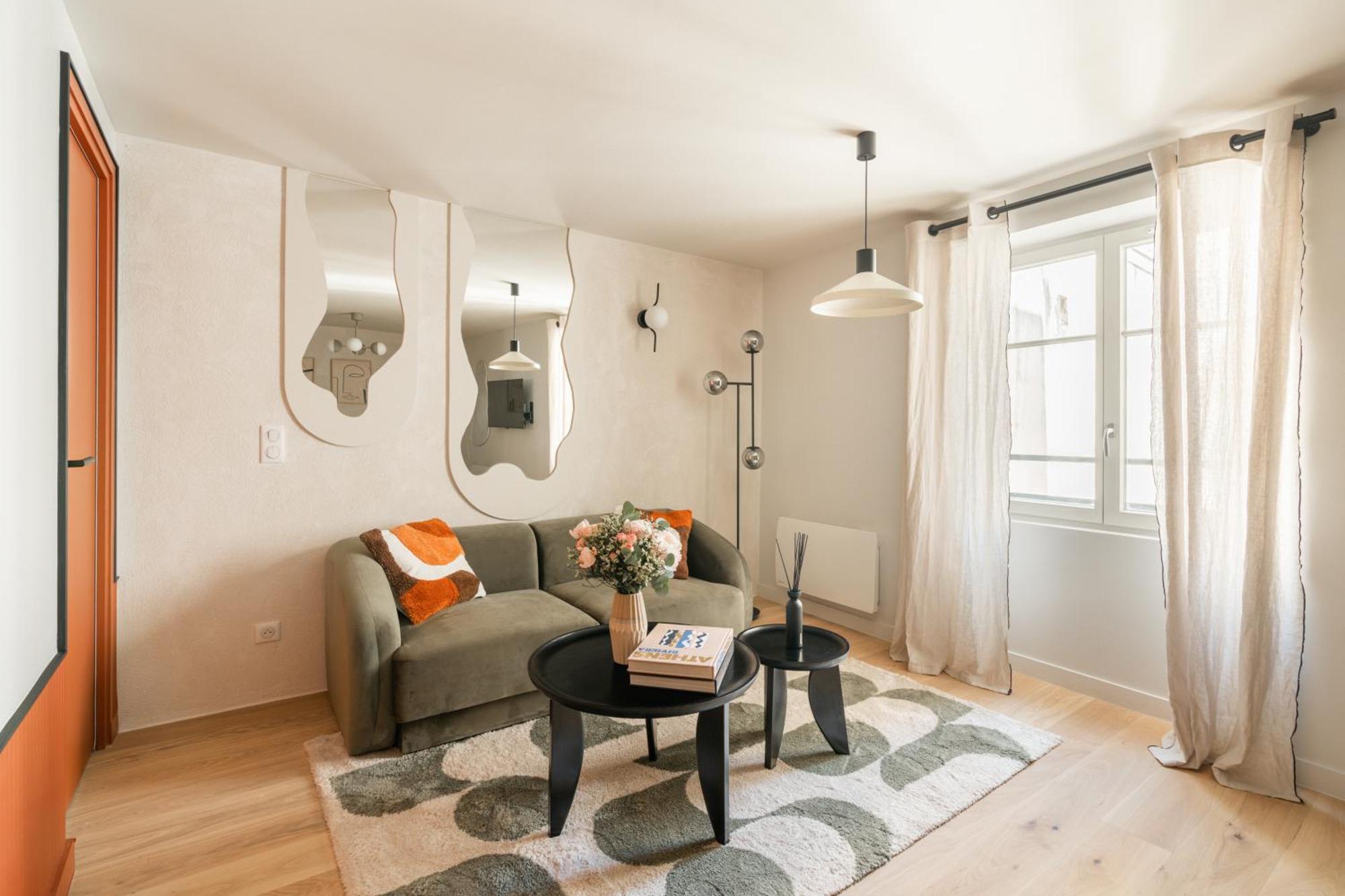 Sereners Apartments In Montorgueil - Rue Saint-Denis ปารีส ภายนอก รูปภาพ